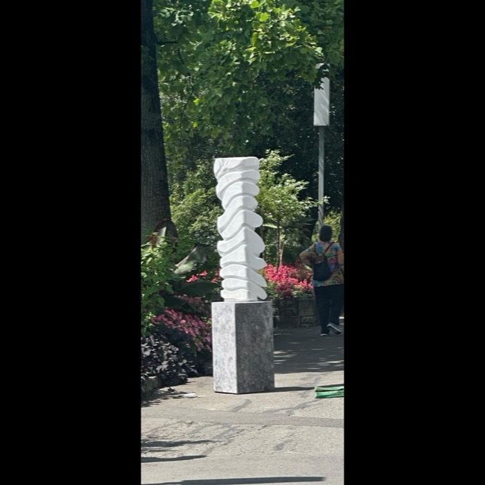 Panta Rhei sculpture